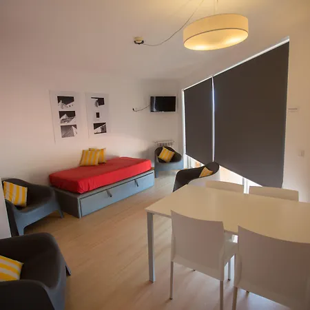 Hi - De Juventude Hostel