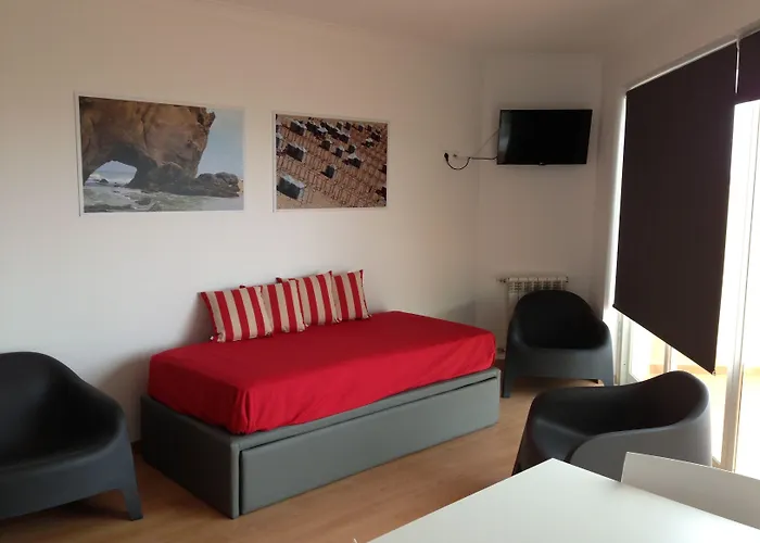 Hi - De Juventude Albergue