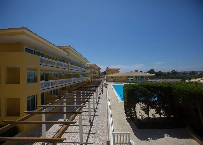 Albergue Hi - De Juventude Santa Cruz (Oeste)